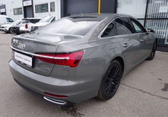 Подержанный автомобиль Audi A6 Sedan 2022 года (5 фото)