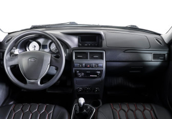 Подержанный автомобиль LADA (ВАЗ) Priora Sedan 2014 года (12 фото)