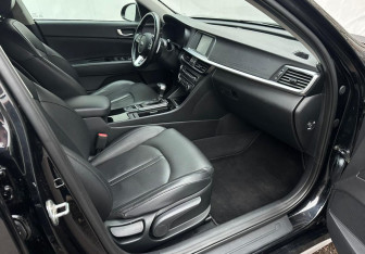 Подержанный автомобиль Kia Optima Sedan 2020 года (13 фото)