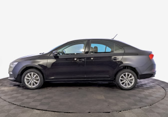 Подержанный автомобиль Skoda Rapid Liftback 2020 года (8 фото)