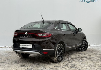 Подержанный автомобиль Renault Arkana 2019 года (5 фото)