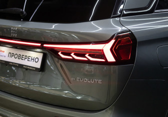 Подержанный автомобиль Evolute i-SPACE 2024 года (28 фото)