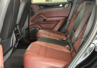 Новый Porsche Cayenne 2026 (14 фото)