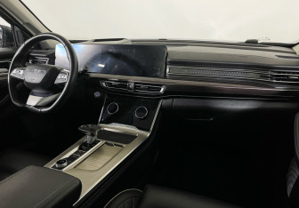 Подержанный автомобиль Exeed VX 2022 года (9 фото)