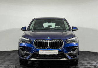 Подержанный автомобиль BMW X1 2019 года (3 фото)
