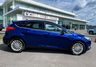 Подержанный автомобиль Ford Focus Hatchback 2018 года (11 фото)