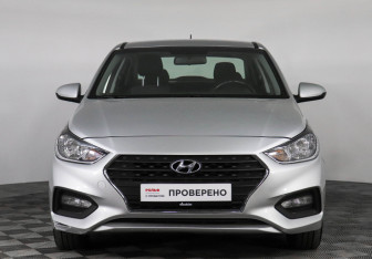 Подержанный автомобиль Hyundai Solaris Sedan 2017 года (2 фото)