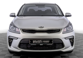 Подержанный автомобиль Kia Rio Sedan 2018 года (2 фото)