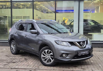 Подержанный автомобиль Nissan X-Trail 2018 года (3 фото)