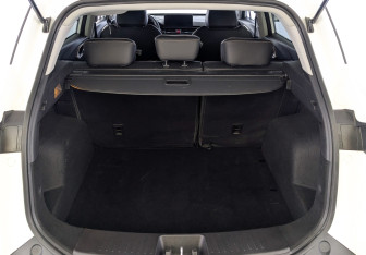 Подержанный автомобиль Москвич 3е 2023 года (10 фото)