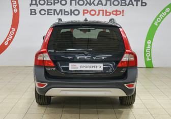 Подержанный автомобиль Volvo XC70 2008 года (5 фото)