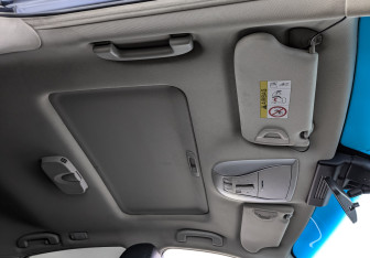 Подержанный автомобиль Infiniti Q70 2015 года (22 фото)