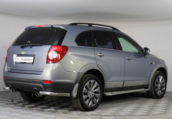 Подержанный автомобиль Chevrolet Captiva 2013 года (5 фото)