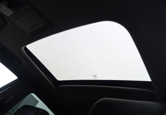 Подержанный автомобиль Chevrolet Captiva 2015 года (11 фото)