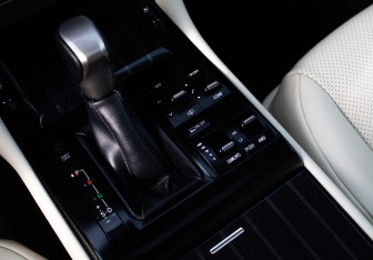 Подержанный автомобиль Lexus GX 2019 года (18 фото)