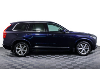 Подержанный автомобиль Volvo XC90 2015 года (4 фото)