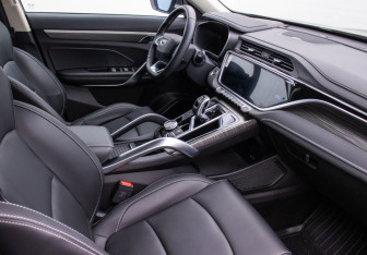 Подержанный автомобиль Belgee X70 2024 года (9 фото)