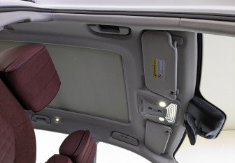 Подержанный автомобиль Hongqi HS5 2022 года (23 фото)