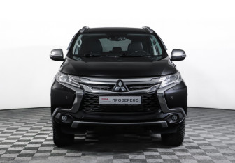Подержанный автомобиль Mitsubishi Pajero Sport 2017 года (2 фото)
