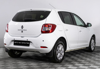 Подержанный автомобиль Renault Sandero 2020 года (3 фото)
