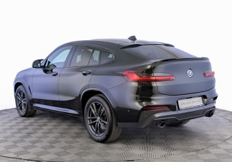 Подержанный автомобиль BMW X4 2019 года (7 фото)