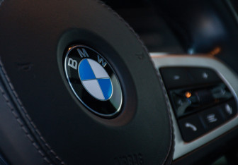Подержанный автомобиль BMW X7 2021 года (22 фото)