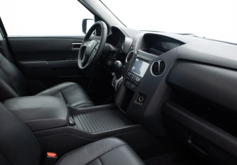 Подержанный автомобиль Honda Pilot 2012 года (9 фото)