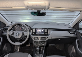 Подержанный автомобиль Skoda Rapid Liftback 2021 года (14 фото)