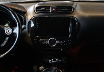 Подержанный автомобиль Kia Soul 2018 года (11 фото)