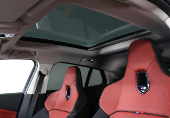 Подержанный автомобиль BMW X2 2024 года (20 фото)