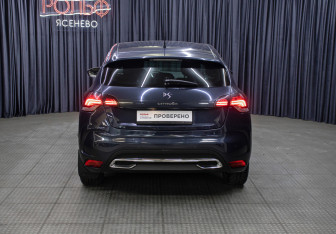 Подержанный автомобиль Citroen DS4 2012 года (6 фото)