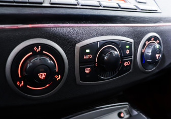 Подержанный автомобиль BMW Z4 Roadster 2004 года (34 фото)