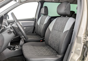 Подержанный автомобиль LADA (ВАЗ) Largus Wagon 2021 года (20 фото)