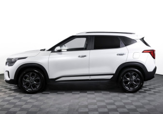 Подержанный автомобиль Kia Seltos 2024 года (8 фото)