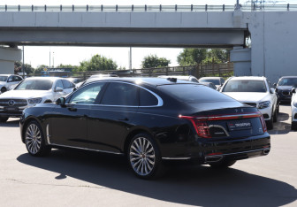 Новый Hongqi H9 2023 (7 фото)