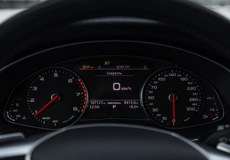 Подержанный автомобиль Audi A6 Sedan 2020 года (13 фото)