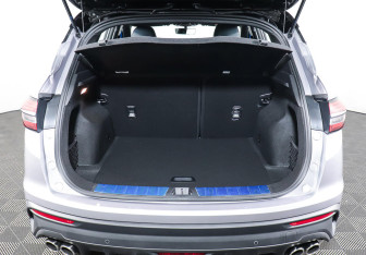 Подержанный автомобиль Geely Coolray 2022 года (21 фото)