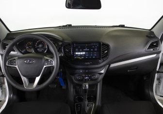 Подержанный автомобиль LADA (ВАЗ) Vesta Sedan 2022 года (13 фото)