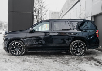 Подержанный автомобиль Chevrolet Tahoe 2024 года (8 фото)