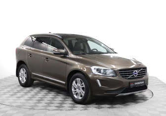 Подержанный автомобиль Volvo XC60 2015 года (3 фото)