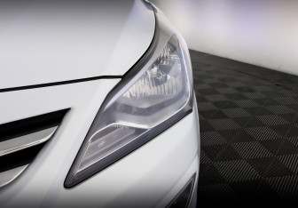 Подержанный автомобиль Hyundai Solaris Sedan 2016 года (17 фото)