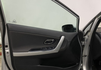 Подержанный автомобиль Kia Ceed Wagon 2018 года (16 фото)