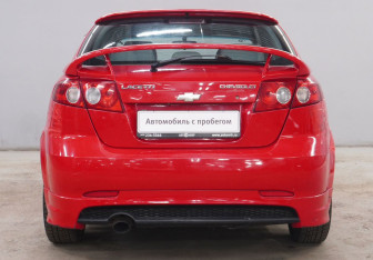 Подержанный автомобиль Chevrolet Lacetti Hatchback 2008 года (6 фото)