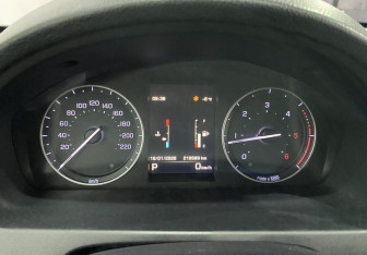 Подержанный автомобиль Land Rover Freelander 2013 года (12 фото)