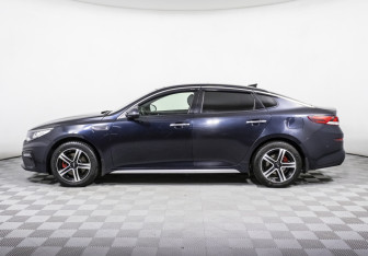 Подержанный автомобиль Kia Optima Sedan 2019 года (8 фото)