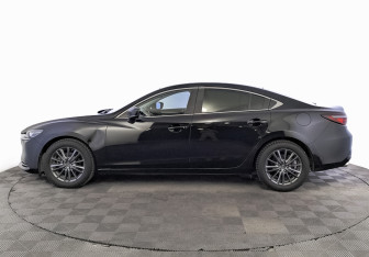 Подержанный автомобиль Mazda 6 Sedan 2020 года (8 фото)