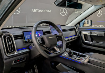 Подержанный автомобиль Jaecoo J7 2023 года (16 фото)