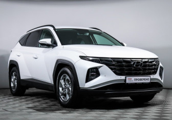Подержанный автомобиль Hyundai Tucson 2022 года (3 фото)