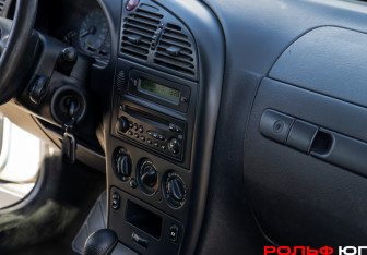 Подержанный автомобиль Citroen Xsara Hatchback 2002 года (12 фото)