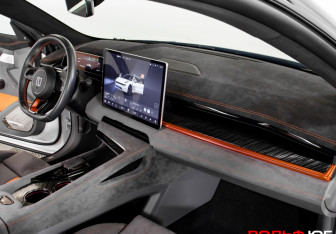 Подержанный автомобиль Zeekr 001 2023 года (7 фото)